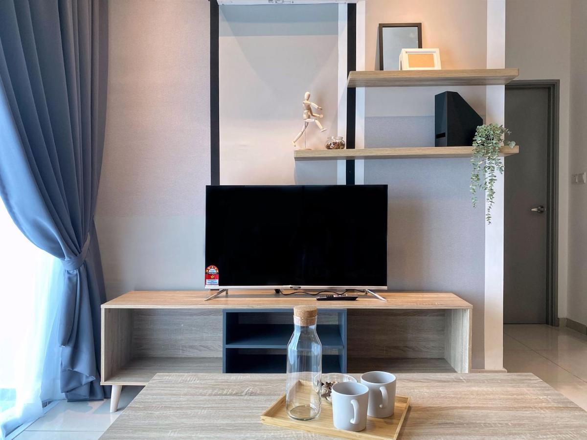 Ezhome Mesahill Nilai Eksteriør billede