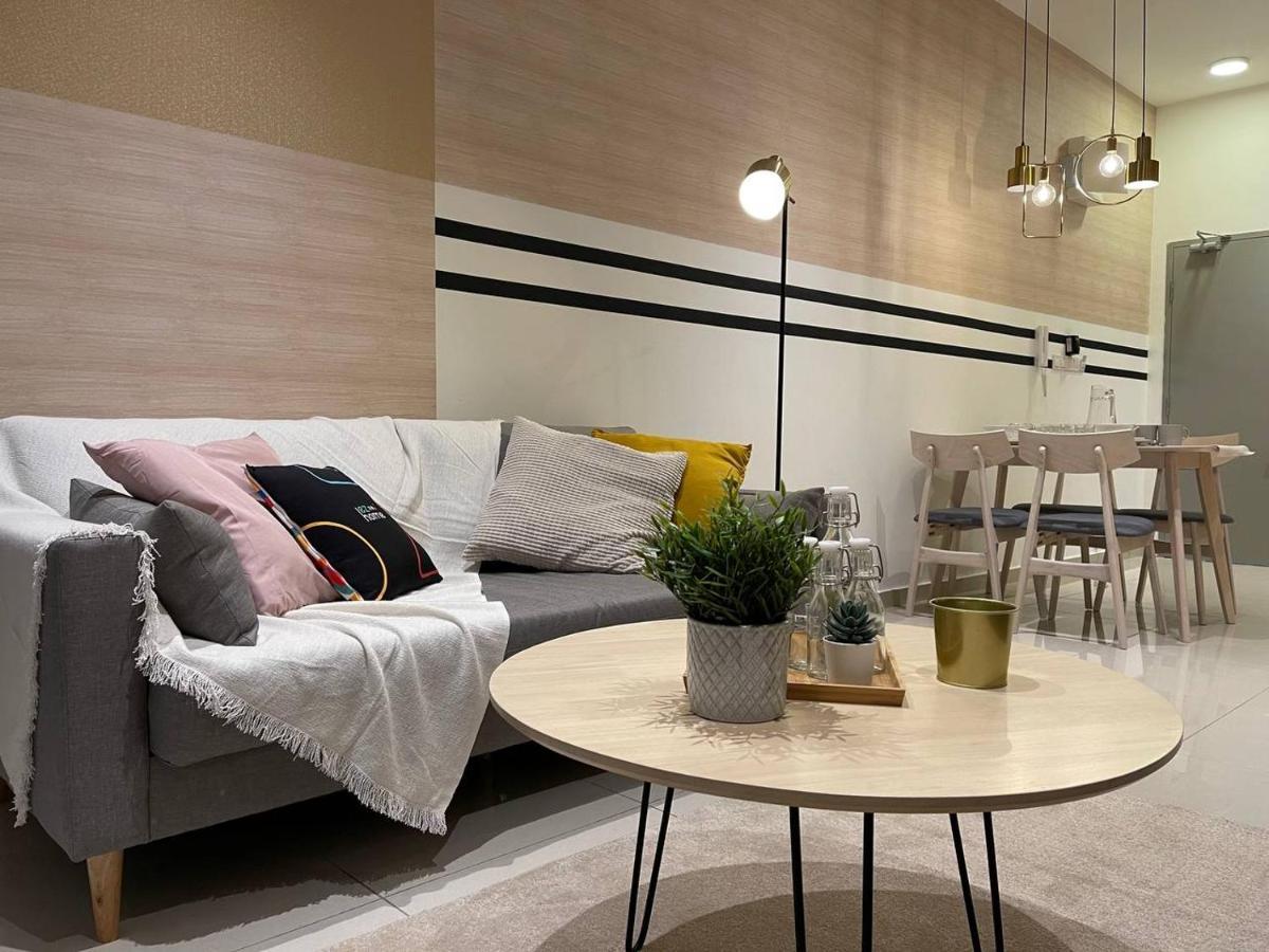 Ezhome Mesahill Nilai Eksteriør billede